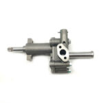 OIL PUMP  EX200-1 / 6BD1T